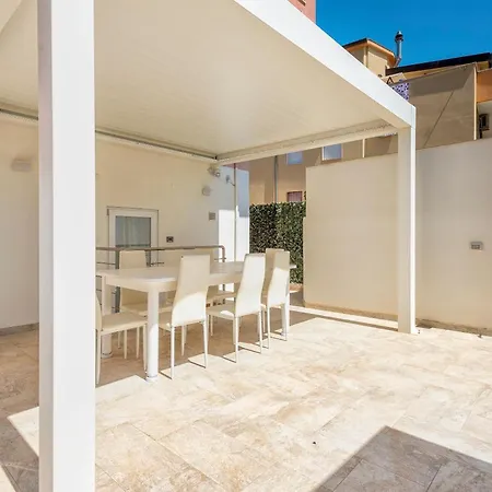 Holiday home Favola Rosa