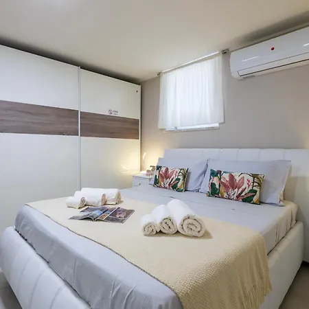 Favola Rosa 度假居