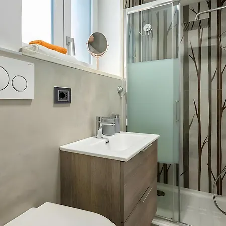 Favola Rosa ألغيرو