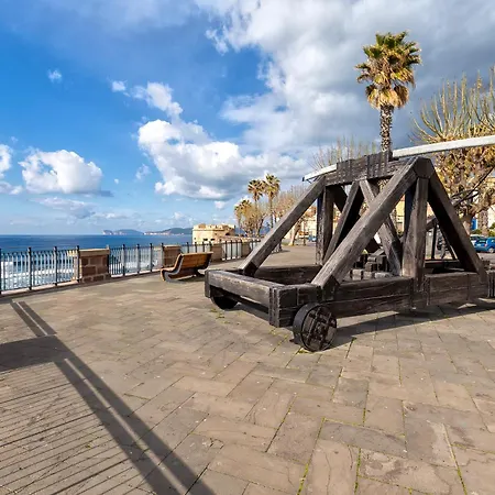 Favola Rosa ألغيرو